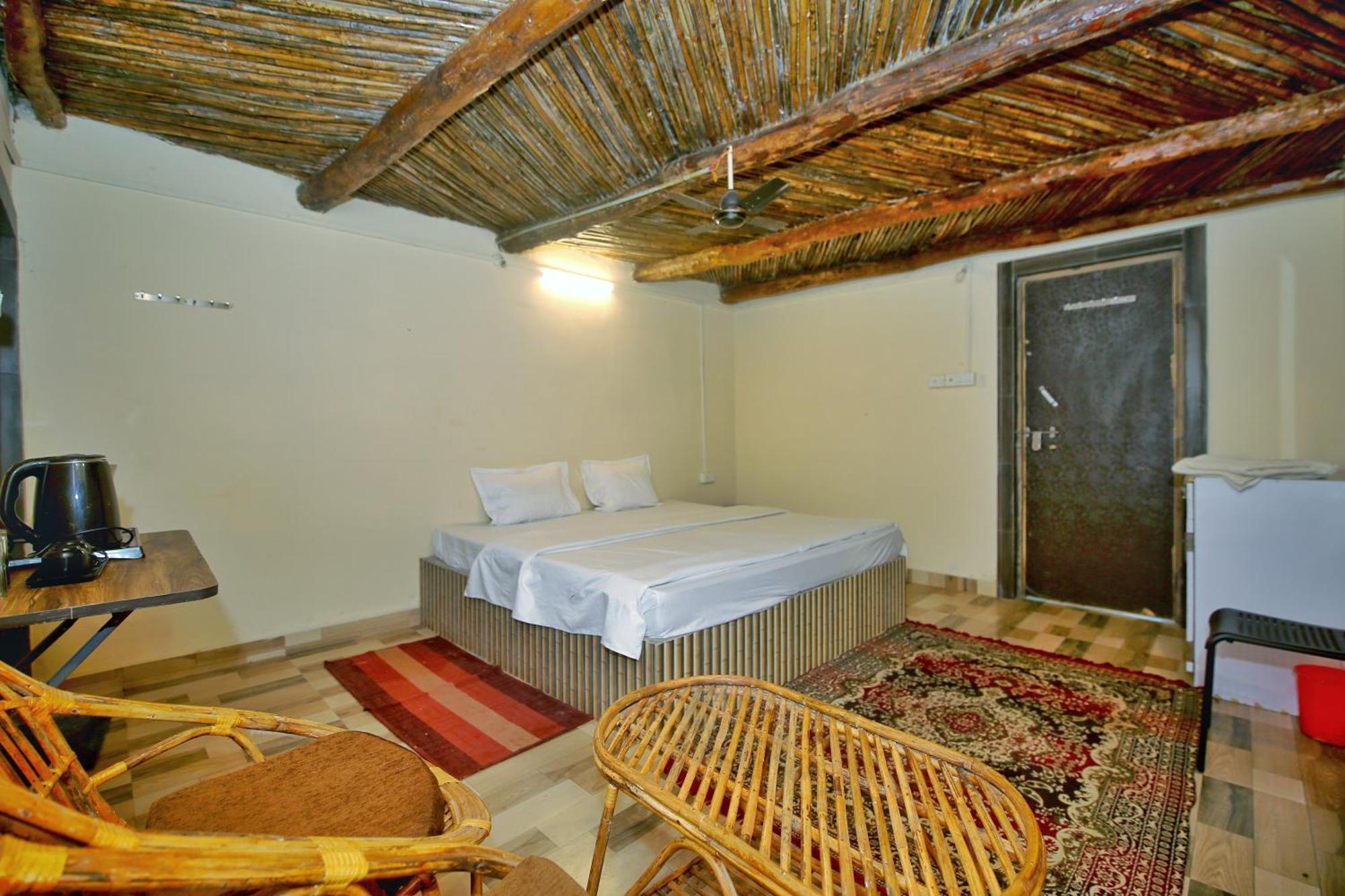 Tribal Wood Resort Dhanwar Luaran gambar